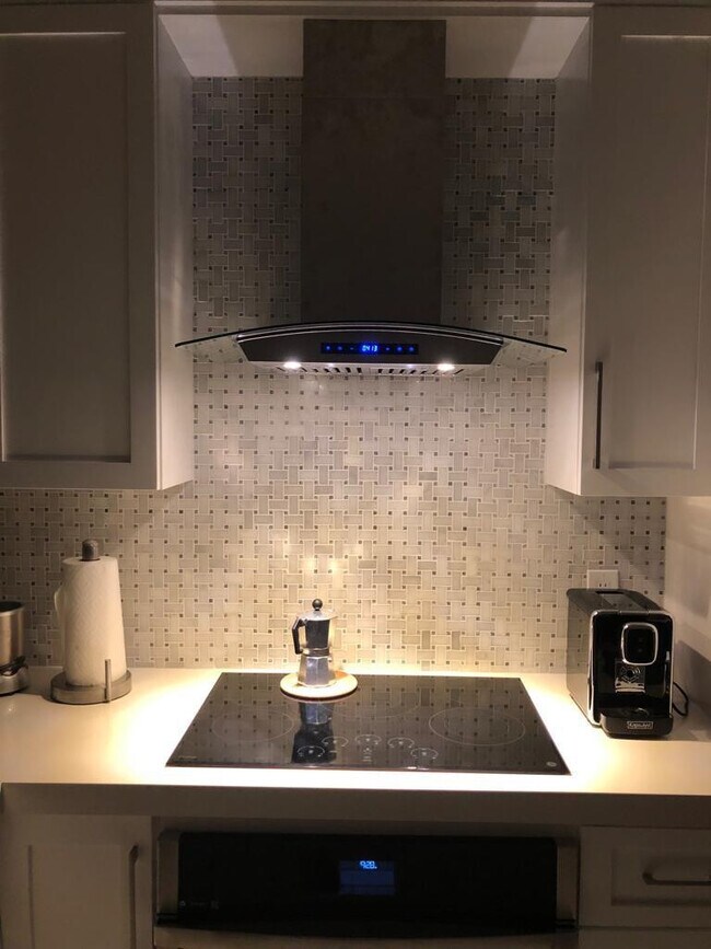 Building Photo - 1303 Seagrape Cir