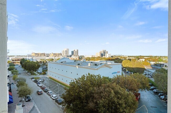 Building Photo - 7280 SW 90th St