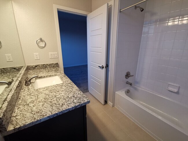 Building Photo - 2261 Buttercup Ln
