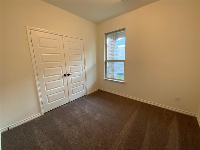 Building Photo - 917 Waggoner Dr