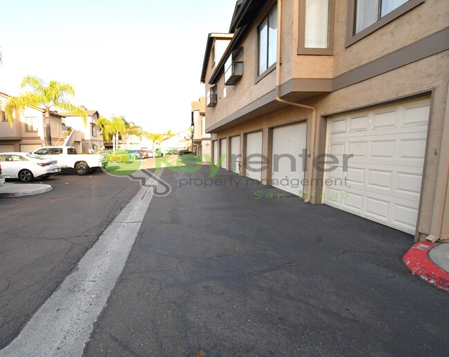 Building Photo - La Mesa | Rancho San Diego | End unit Cond...