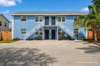 Building Photo - 1618 W 26th Ct