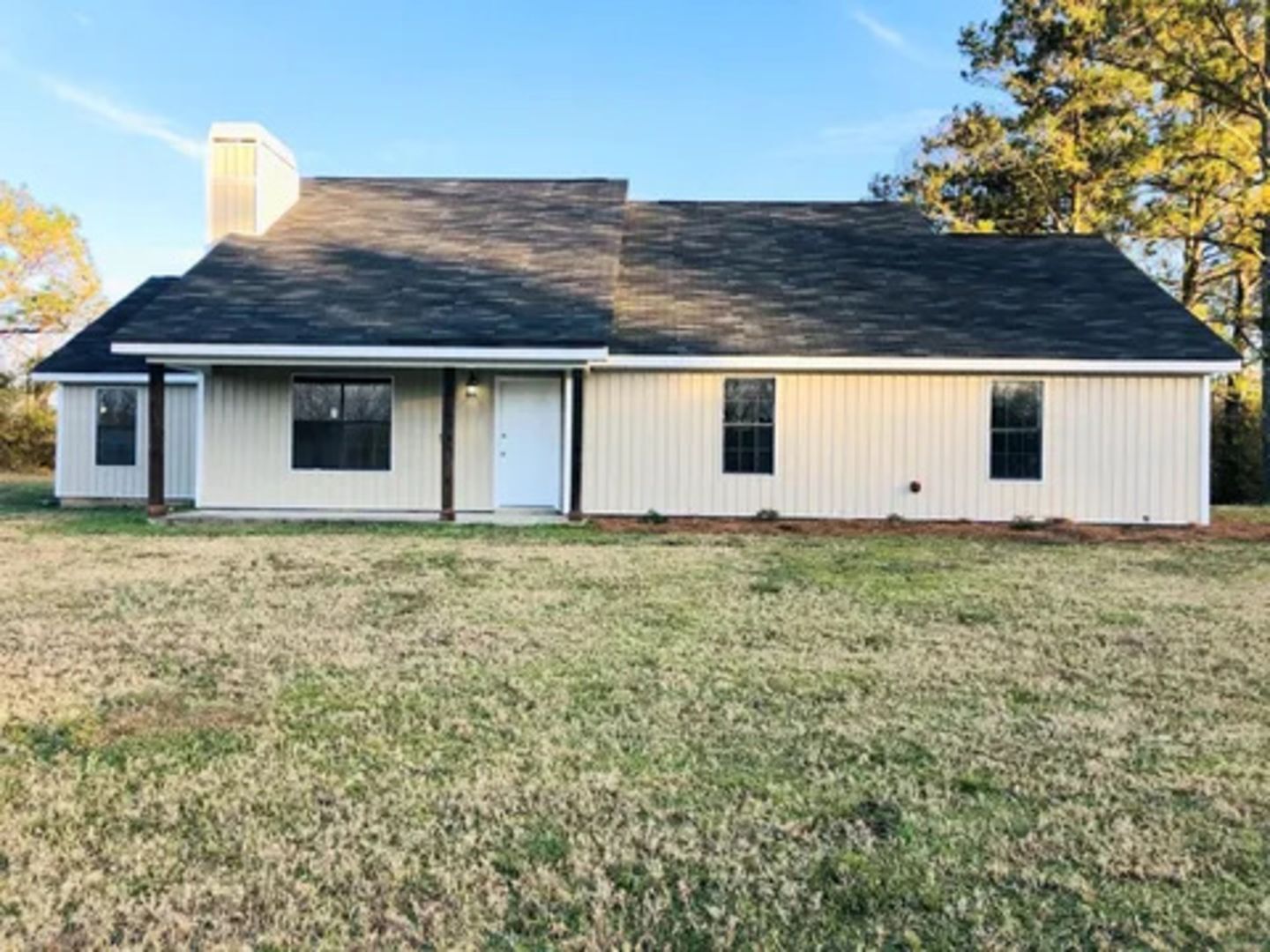 Building Photo - 151 Atchison Rd