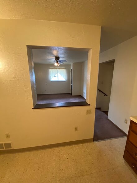Building Photo - 700 Brinton Ave