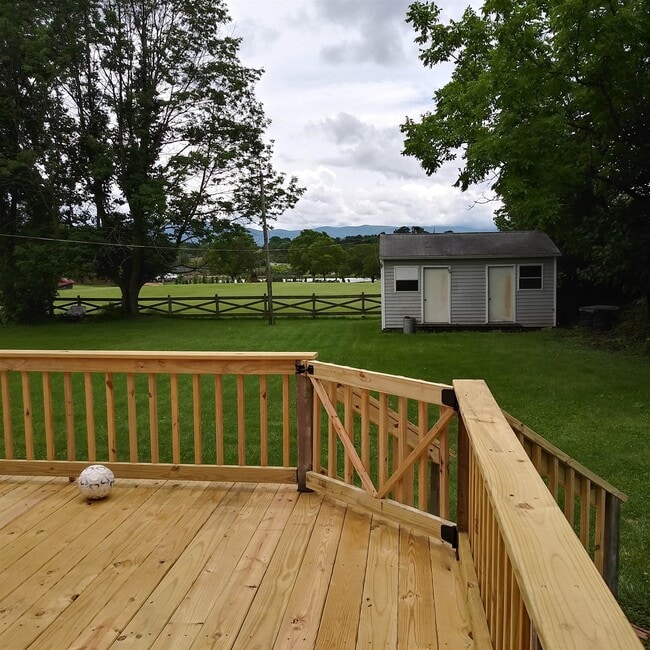 Building Photo - 1163 Keezletown Rd