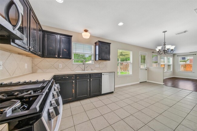 Building Photo - 32126 Willow Creek Park