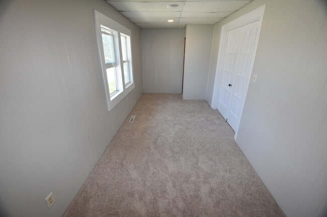Building Photo - 545 Hammond Ave
