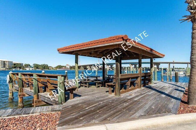 Building Photo - 228 Amberjack Dr