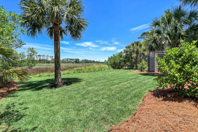 Building Photo - Spectacular Sea Pines Home - Marsh/Water Views!