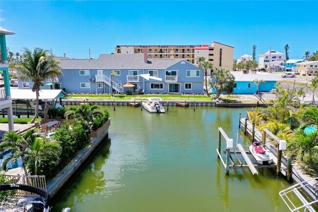 Building Photo - 6151 Estero Blvd