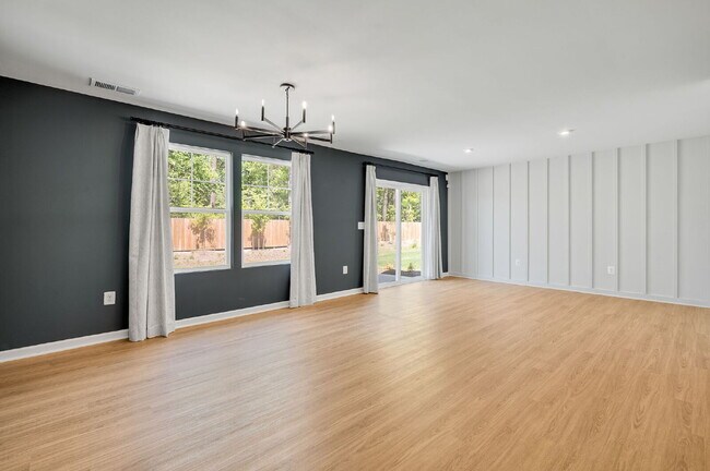 Building Photo - 3 Bedroom Single-Family Home with 2-Car Garage in Glen Allen (23060) – $2,650/mo