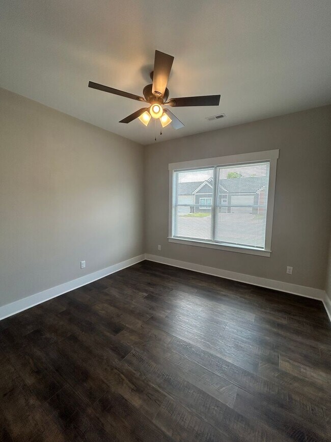 Building Photo - BRAND NEW Charming 2 Beds, 2 Baths, 1 Car ...