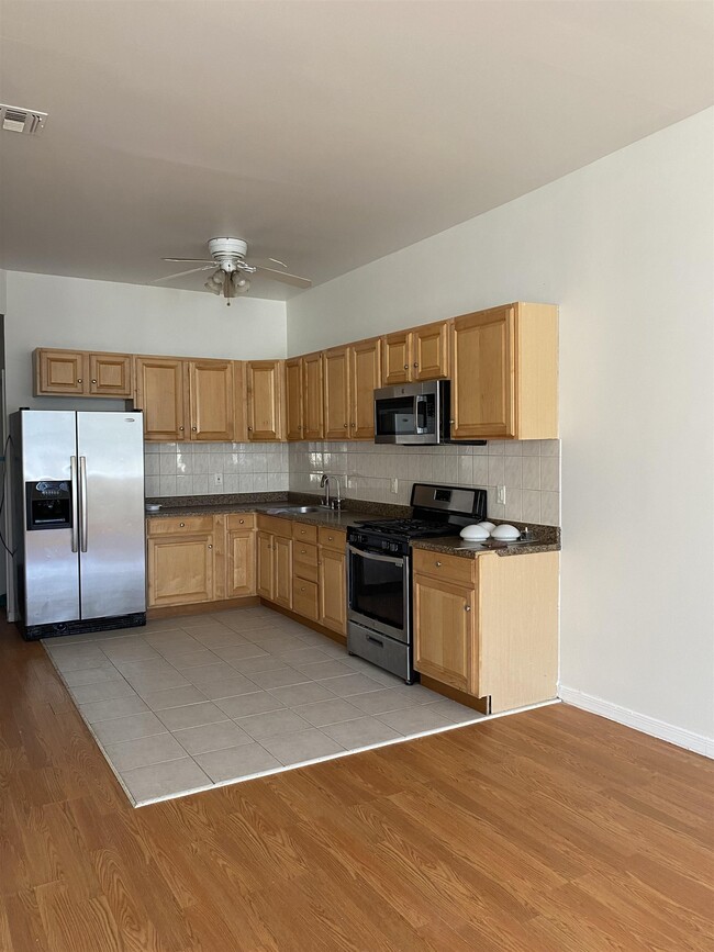 Building Photo - 106 Ocean Ave