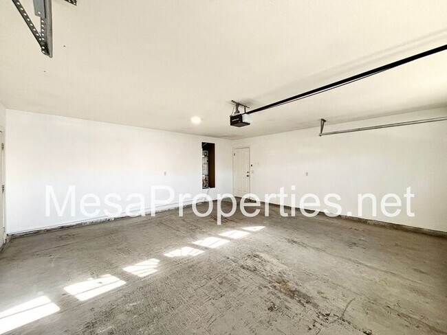 Building Photo - 13457 Fawncreek St