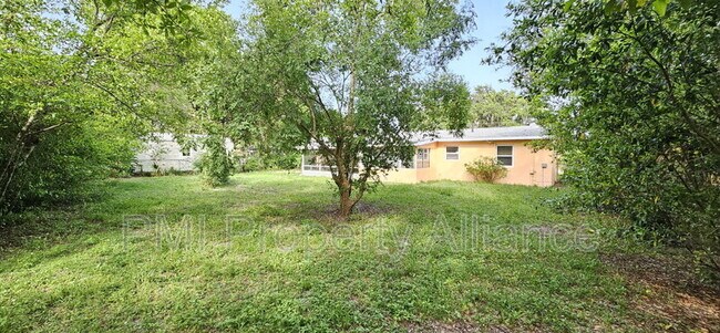 Building Photo - 616 N Hartley Cir