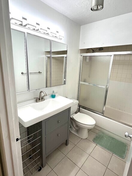 Bathroom - 33 Pond Ave
