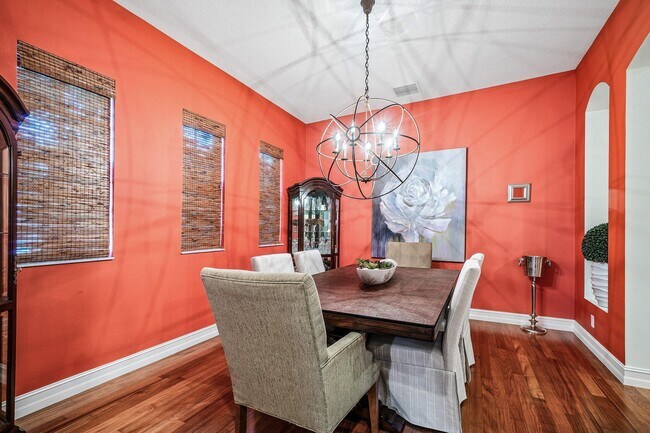 Building Photo - 307 Chambord Terrace