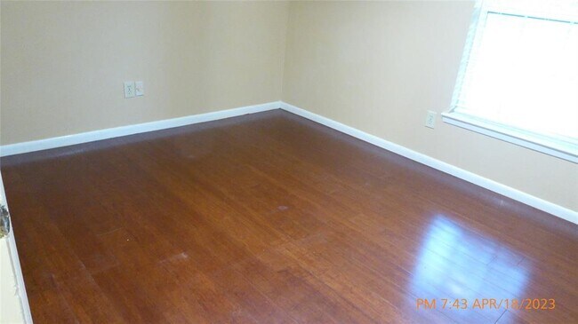 Building Photo - 9402 Towerstone Dr