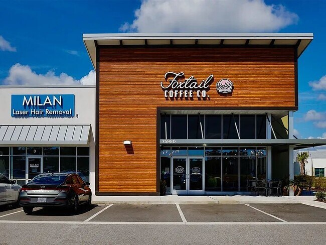 Building Photo - 520 Blue Daze St