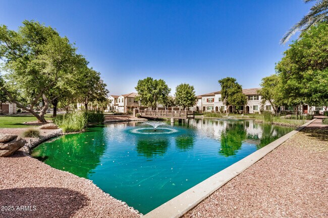 Building Photo - 2631 S Sulley Dr