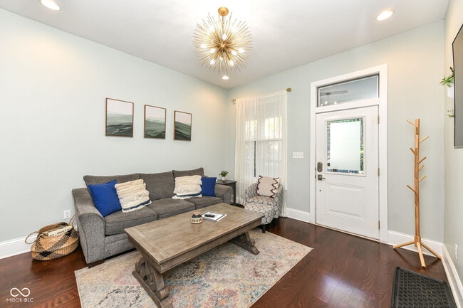 Building Photo - 1244 S Talbott St