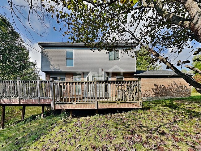 Building Photo - 3367 Woodlyn Hills Dr