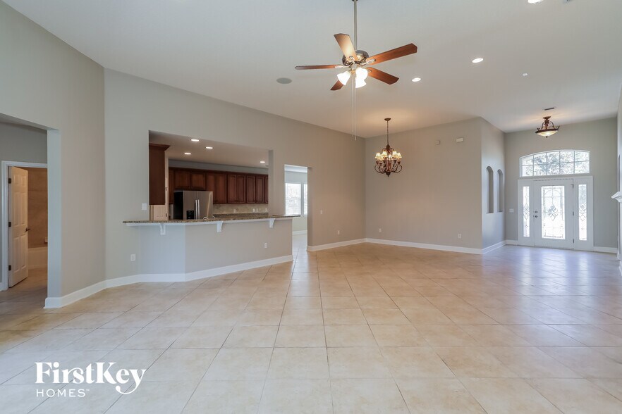 Building Photo - 2453 Tall Cedars Rd