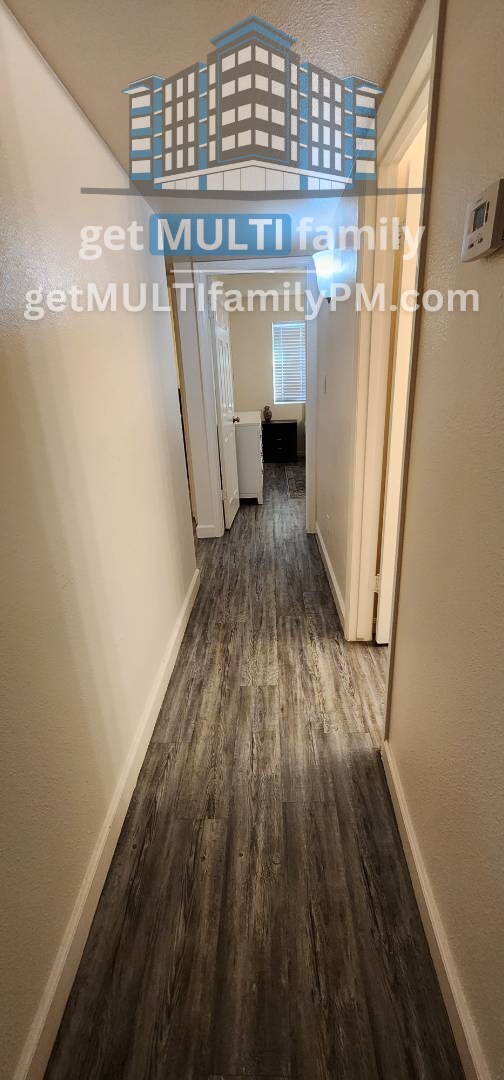 Building Photo - 515 W Pebble Beach Dr