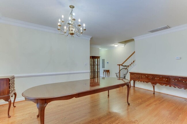 Building Photo - 4609 Town Creek Dr