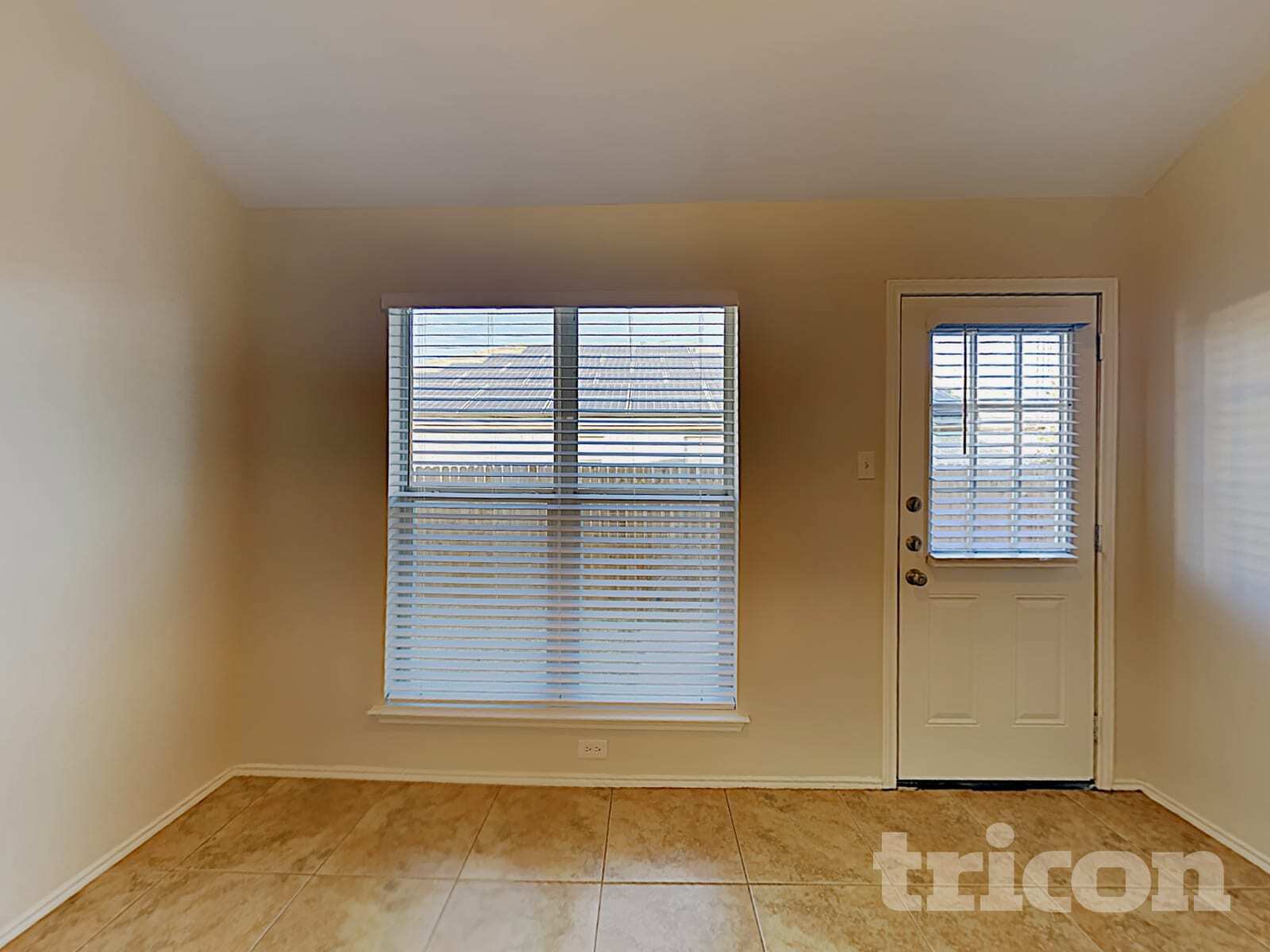 Building Photo - 413 Rustic Grove Ln