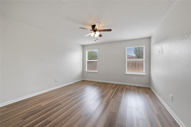 Building Photo - 221 Koontz Lp