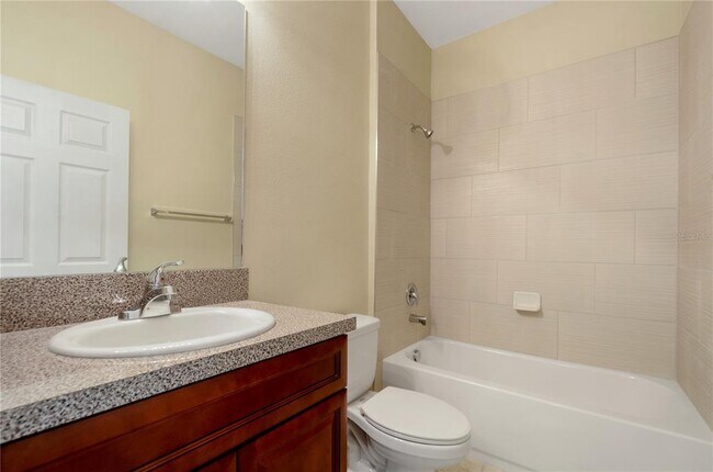 Building Photo - 411 Blackbird Way