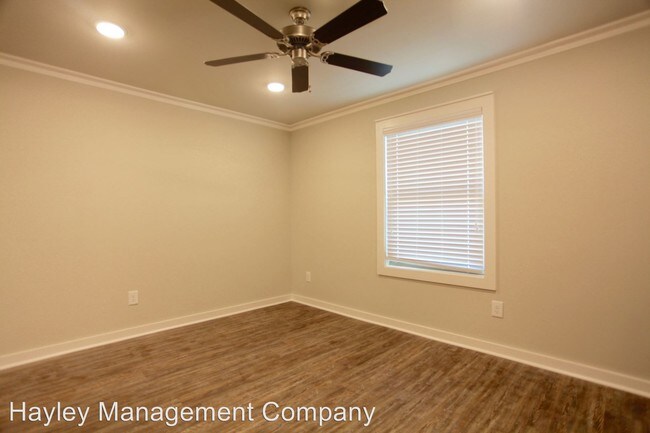 Building Photo - 1 br, 1 bath Apartment - 835 N Gay Street