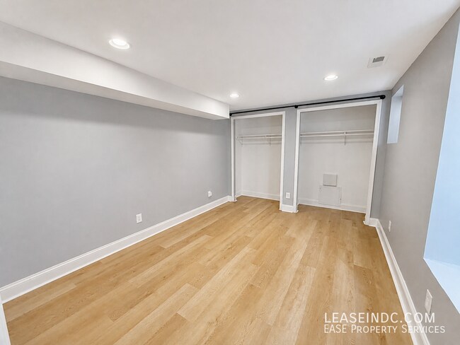Building Photo - 3119 11th St NW