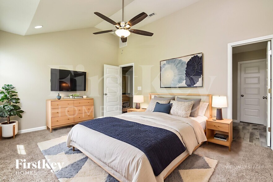 Building Photo - 6188 Leverett Dr