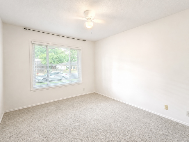 Building Photo - 3529 Cedar Ridge Ln