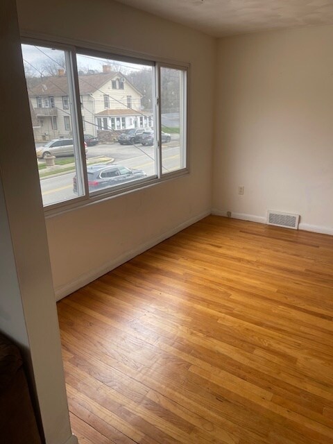 Building Photo - 3829 Old William Penn Hwy