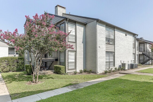 Hunters Glen Apartments - Plano Tx Apartment Finder
