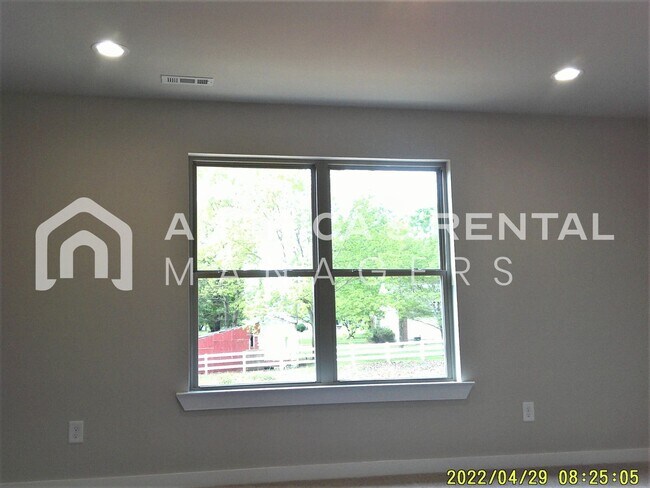 Building Photo - Spacious Home for Rent in Meridianville, AL... Available to View Now!!!