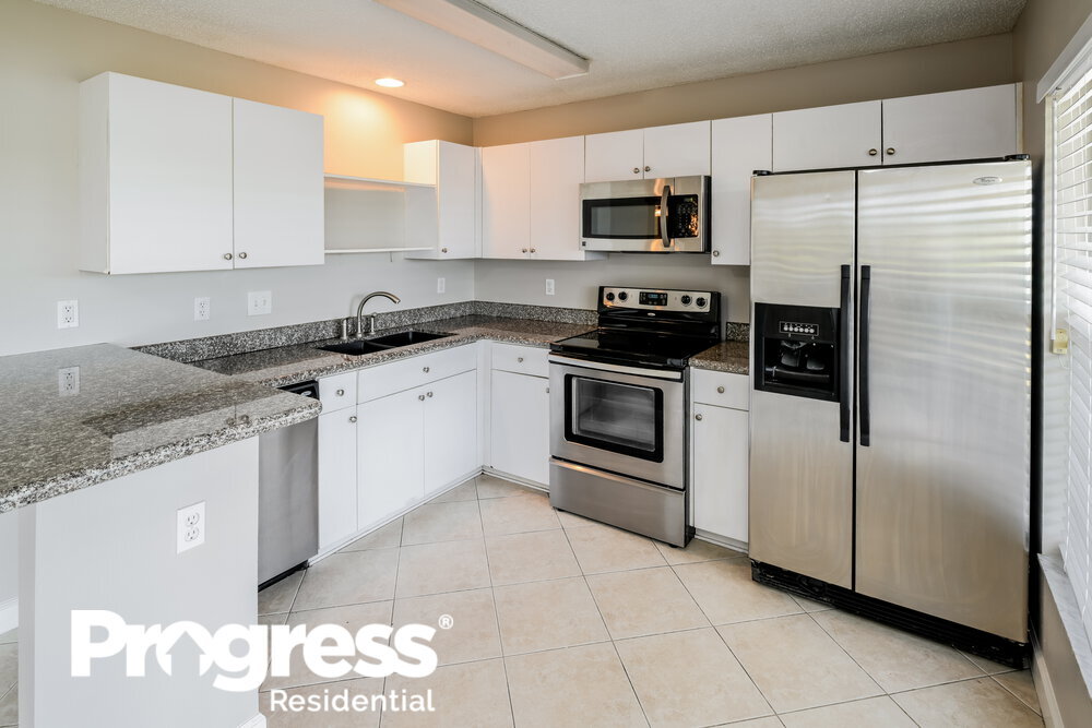 Building Photo - 22723 St Thomas Cir