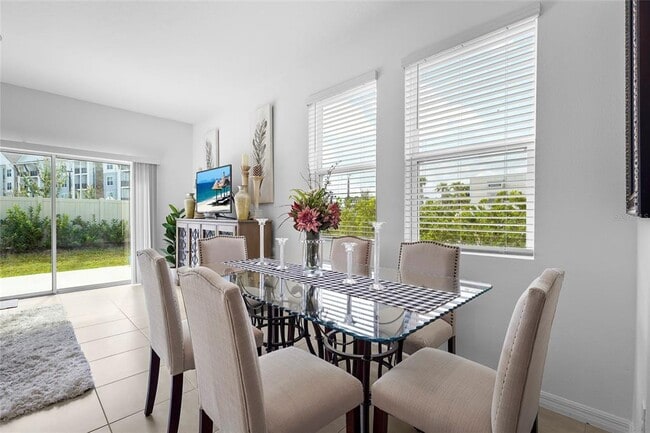 Building Photo - 5825 Biscotti St