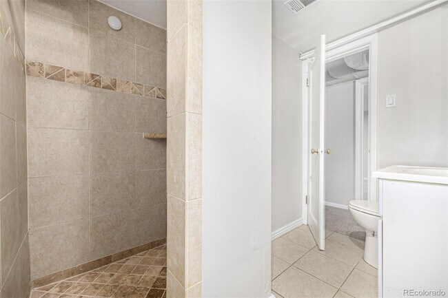 Building Photo - 1150 S Jackson St