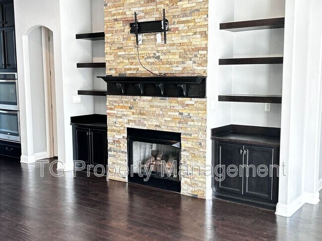 Building Photo - 4763 Yacht Ct