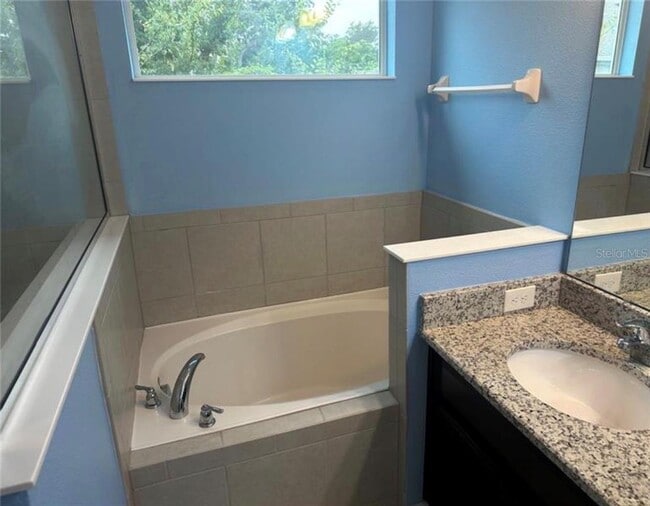 Building Photo - 4851 Cliveden Loop