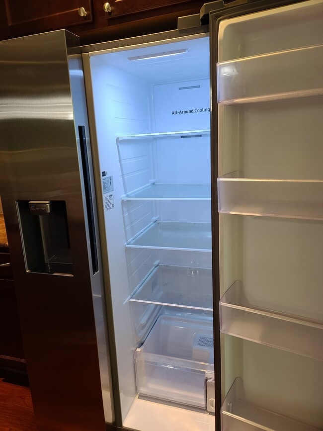 Building Photo - 218 Simmons Dr