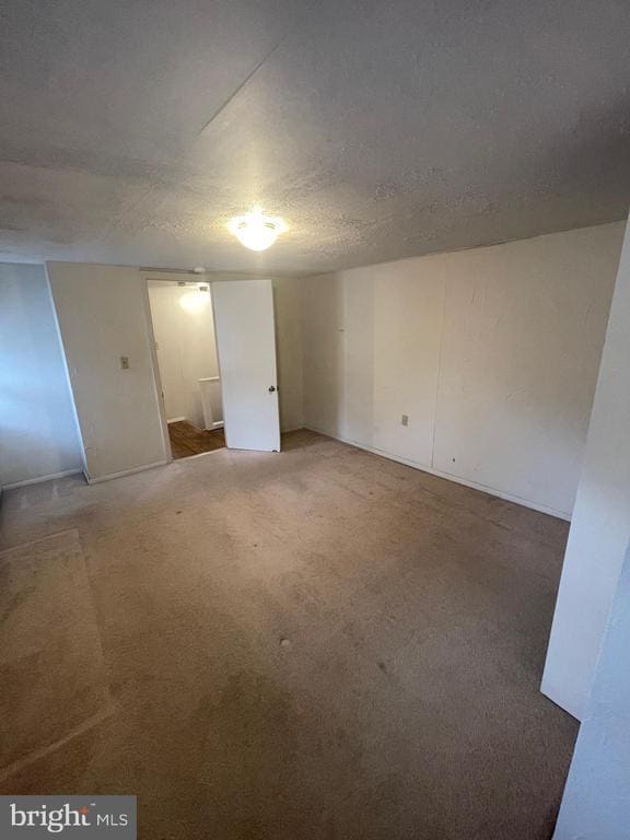 Building Photo - 425 7th St