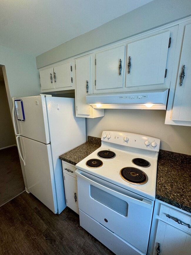 Building Photo - Charming 2 Bed 1 Bath in Cranberry!