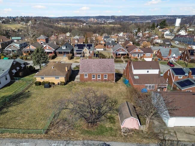 Building Photo - READY for Move-In! Fully RENOVATED 3 bedroom in WEST MIFFLIN! COME CHECK IT OUT!