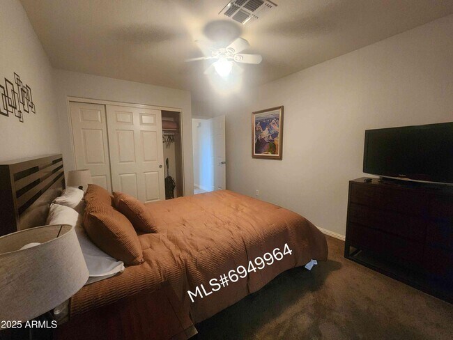 Building Photo - 14750 W Avalon Dr