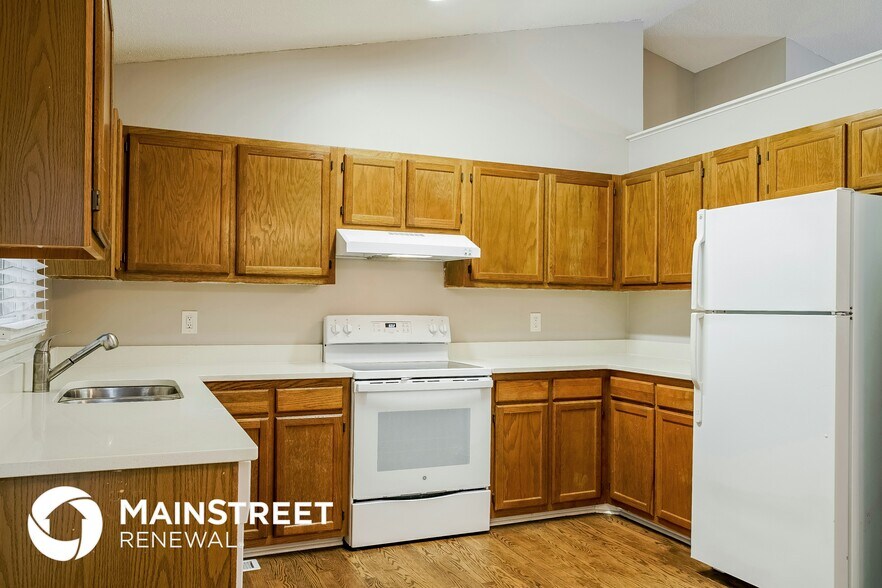 Building Photo - 815 Grandview Dr
